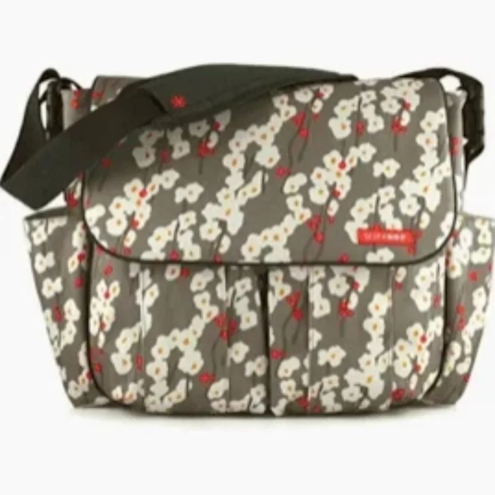 Skip Hop Deluxe Edition Diaper Bag Cherry Blossom Design Many Features EUC